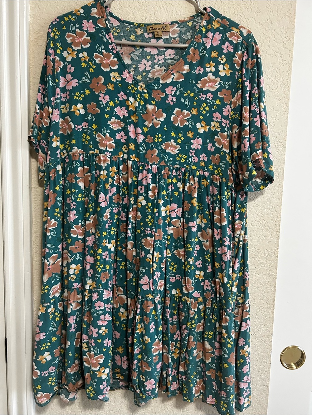 Charming Ruffled Midi Dress in Teal Floral